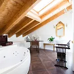 Pensjonat Alessia's Place 4*
