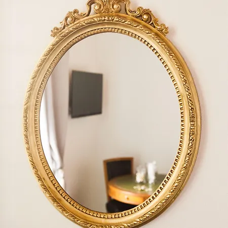 招待所 阿列西亚公寓 4*