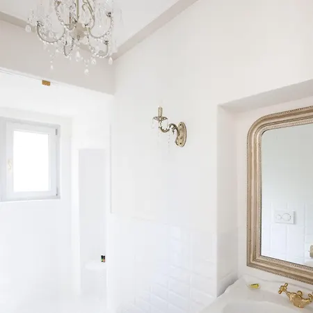 招待所 阿列西亚公寓