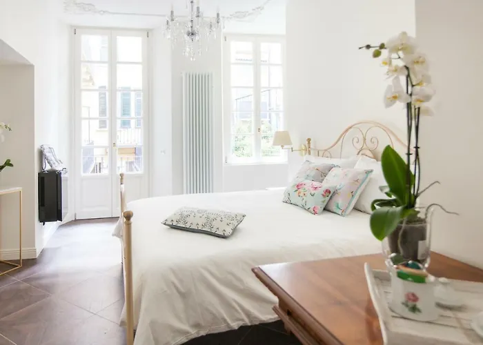 Alessia's Place Como